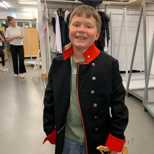 34